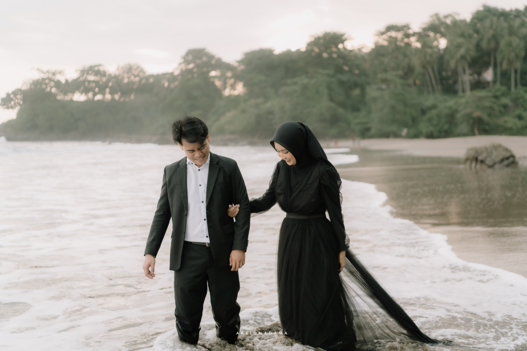 https://Tiadayas.webnikah.com/dirmember/00000028/TiaDayas/photo-275163-323921-l-202506081034.jpg